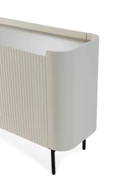 Aparador de 4 Puertas Lacado con Patas de Acero WILLA