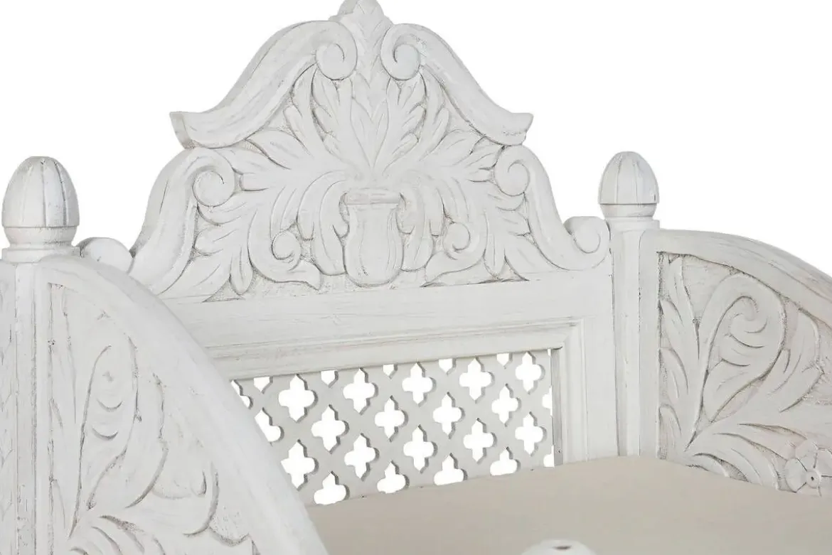 Butaca de Madera de Mango Tallada Decapé Beige MB-216488