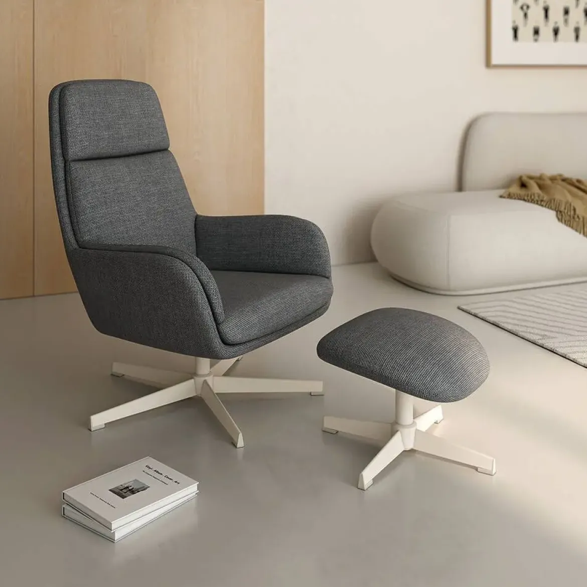 Butaca Giratoria Tapizada con Estructura de Metal Marfil con Ottoman FIGARA