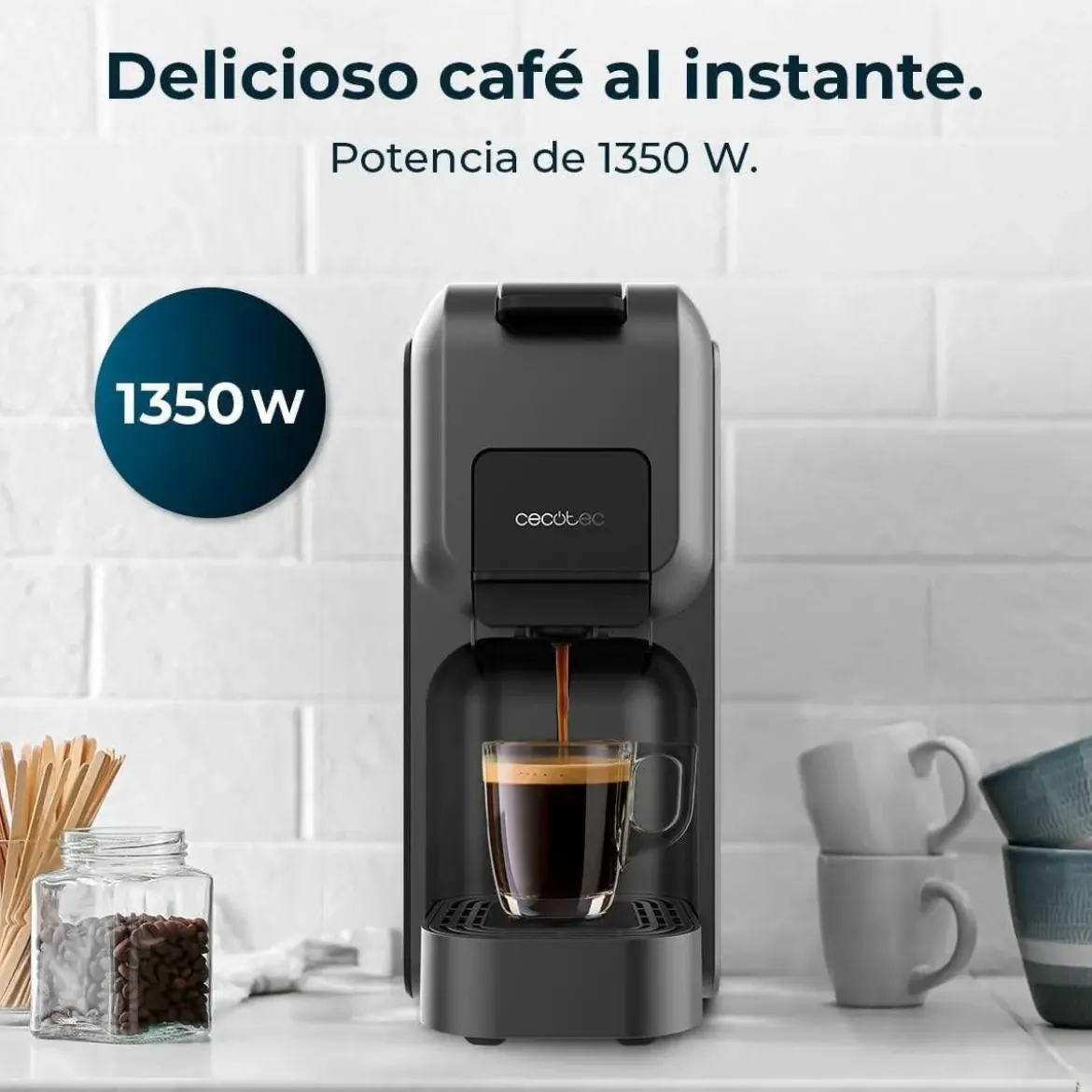 Cafetera Espresso Compacta Black con 20 Bares FREESTYLE 1851