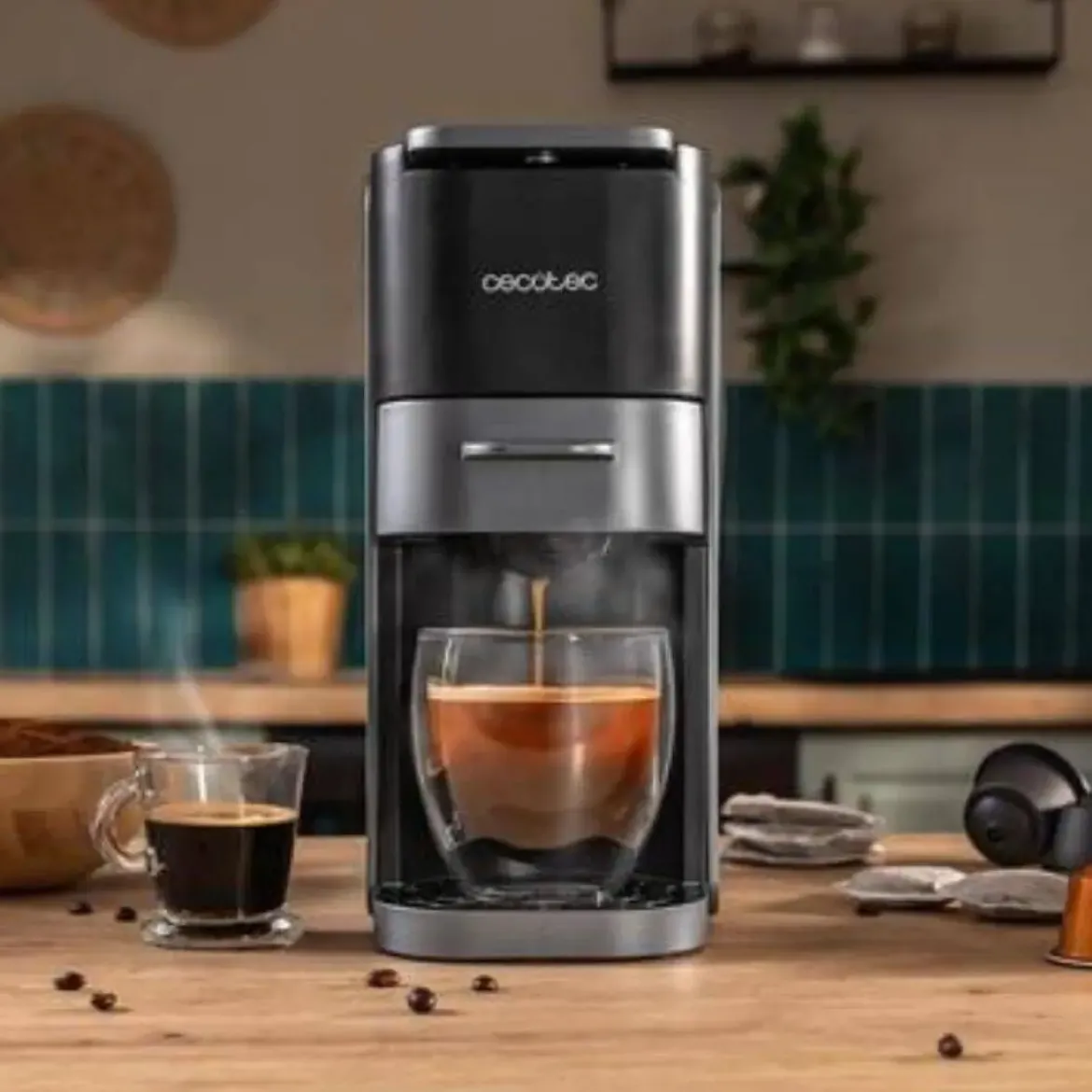 Cafetera Expresso de Cápsulas y Café MolidoFreestyle Compact Dark 1853 CECOTEC