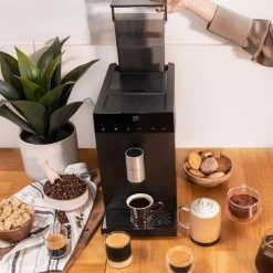 Cafetera Superautomática CECOTEC Creammaet Compact 01636