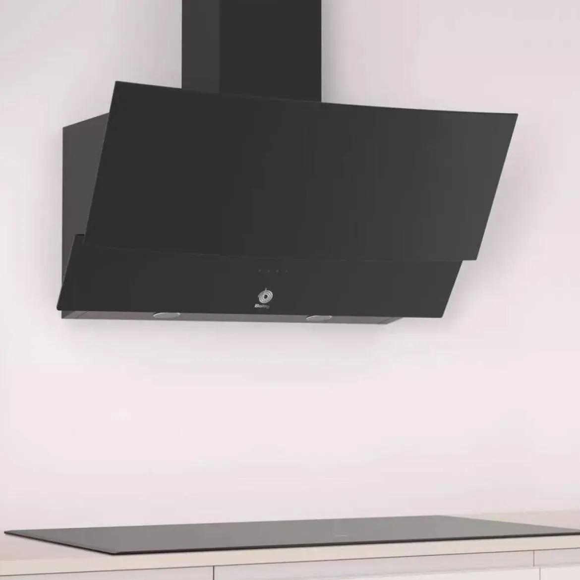 Campana 80 cm Decorativa Inclinada de Cristal 3 Niveles de Extracción 629 M3/H BALAY 3BC585GN