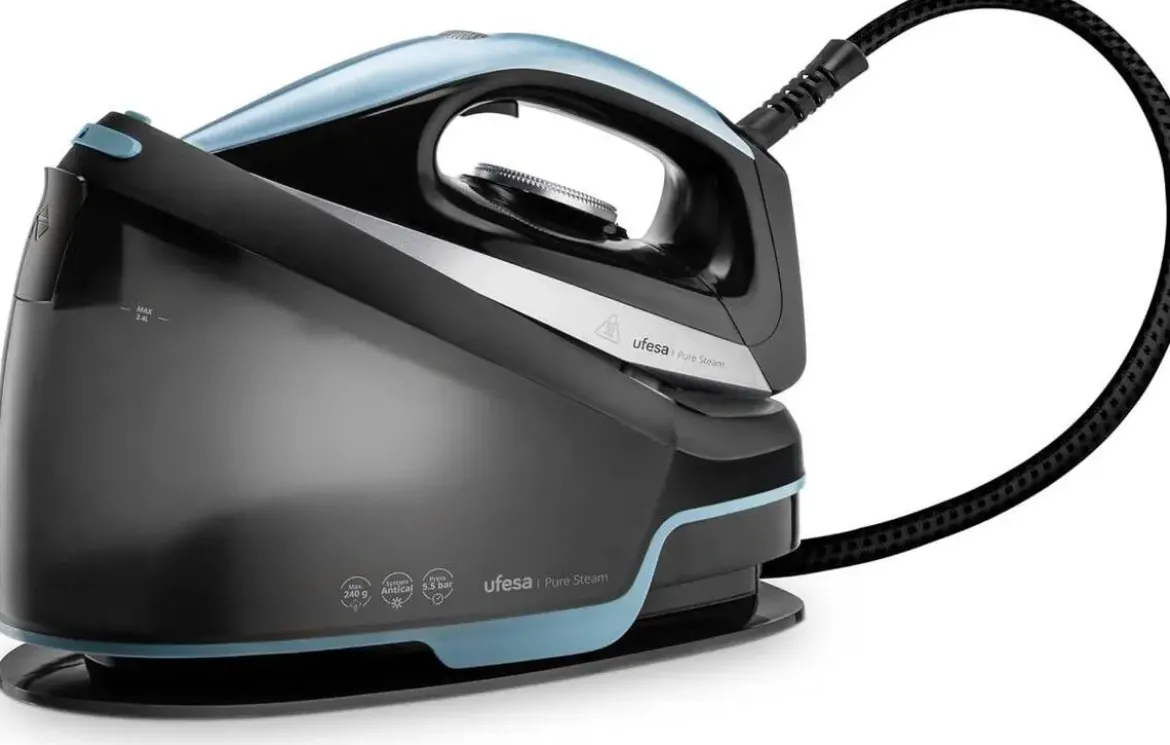 Centro de Planchado UFESA CA PURESTEAM 2400W 5.5 Bares Vapor 240G