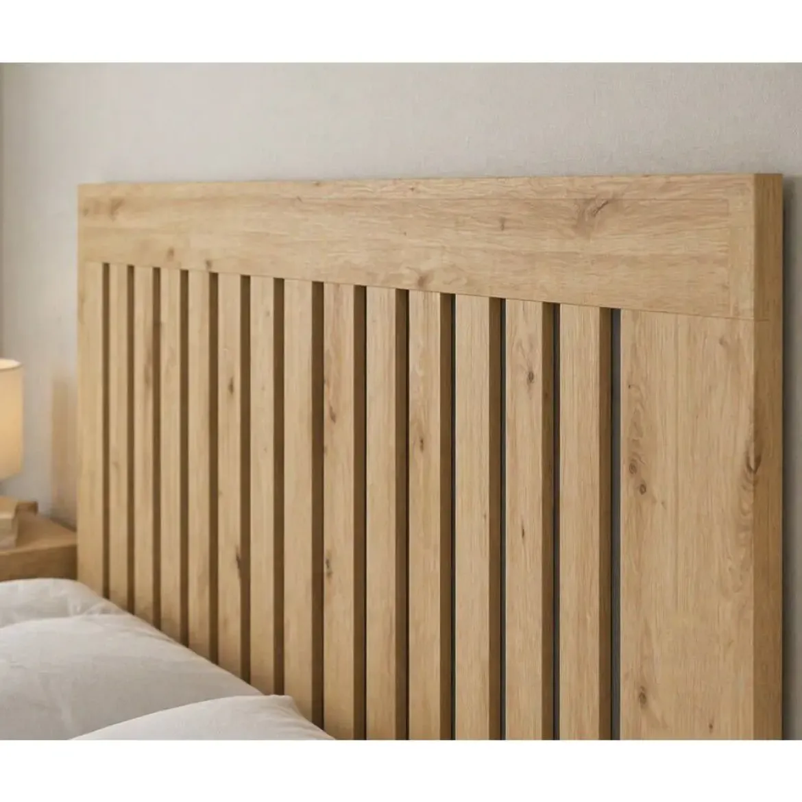 Composición de Dormitorio con Cabezal y Cómoda KRONOS.5