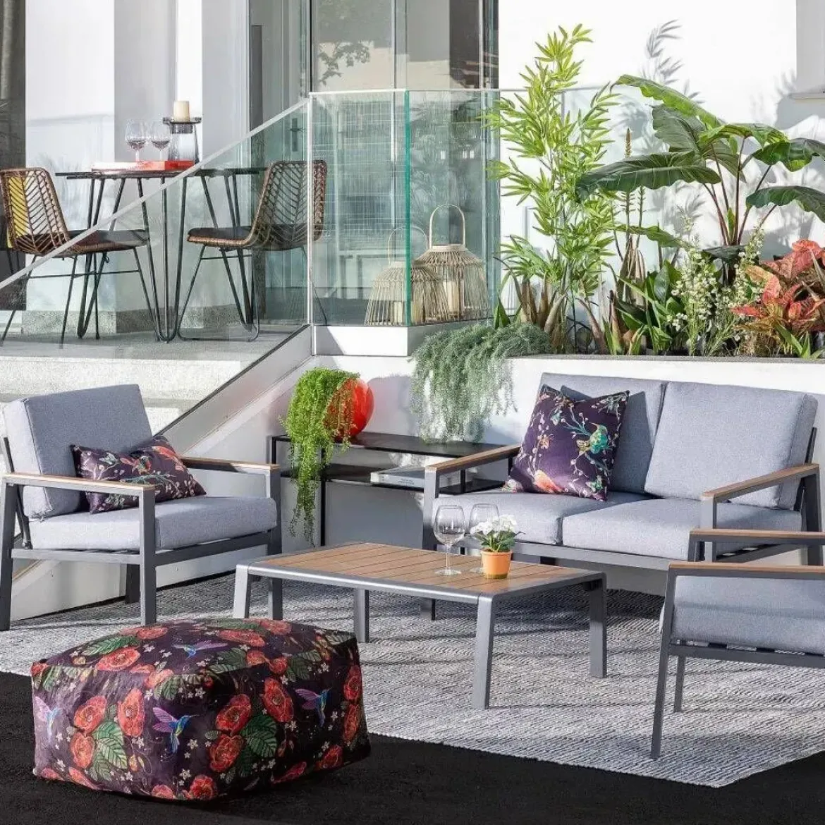 Conjunto de Jardín Antracita con Cojines