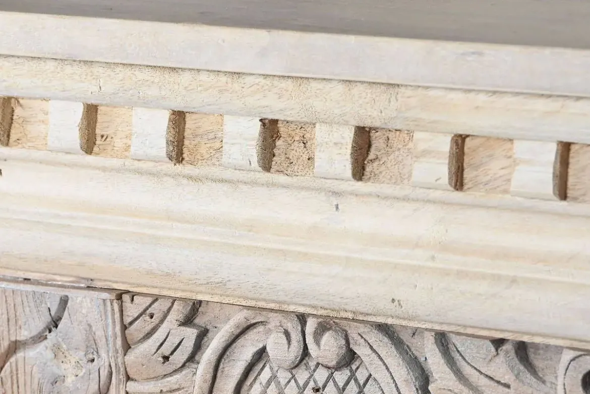 Consola de Madera de Mango Tallada Blanco Envejecido MB-208590