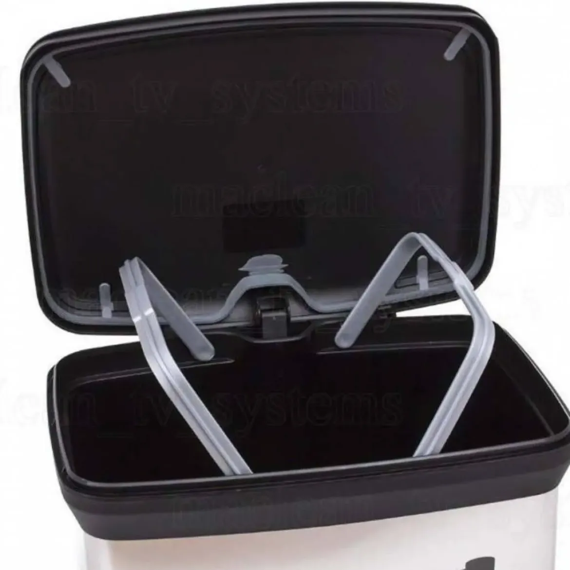 Cubo de basura 50 Litros CURVER 204155