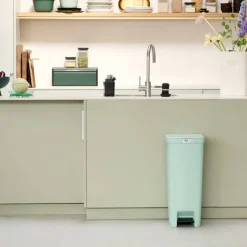 Cubo de Pedal BRABANTIA StepUp 40 Litros con Cierre Suave 800108