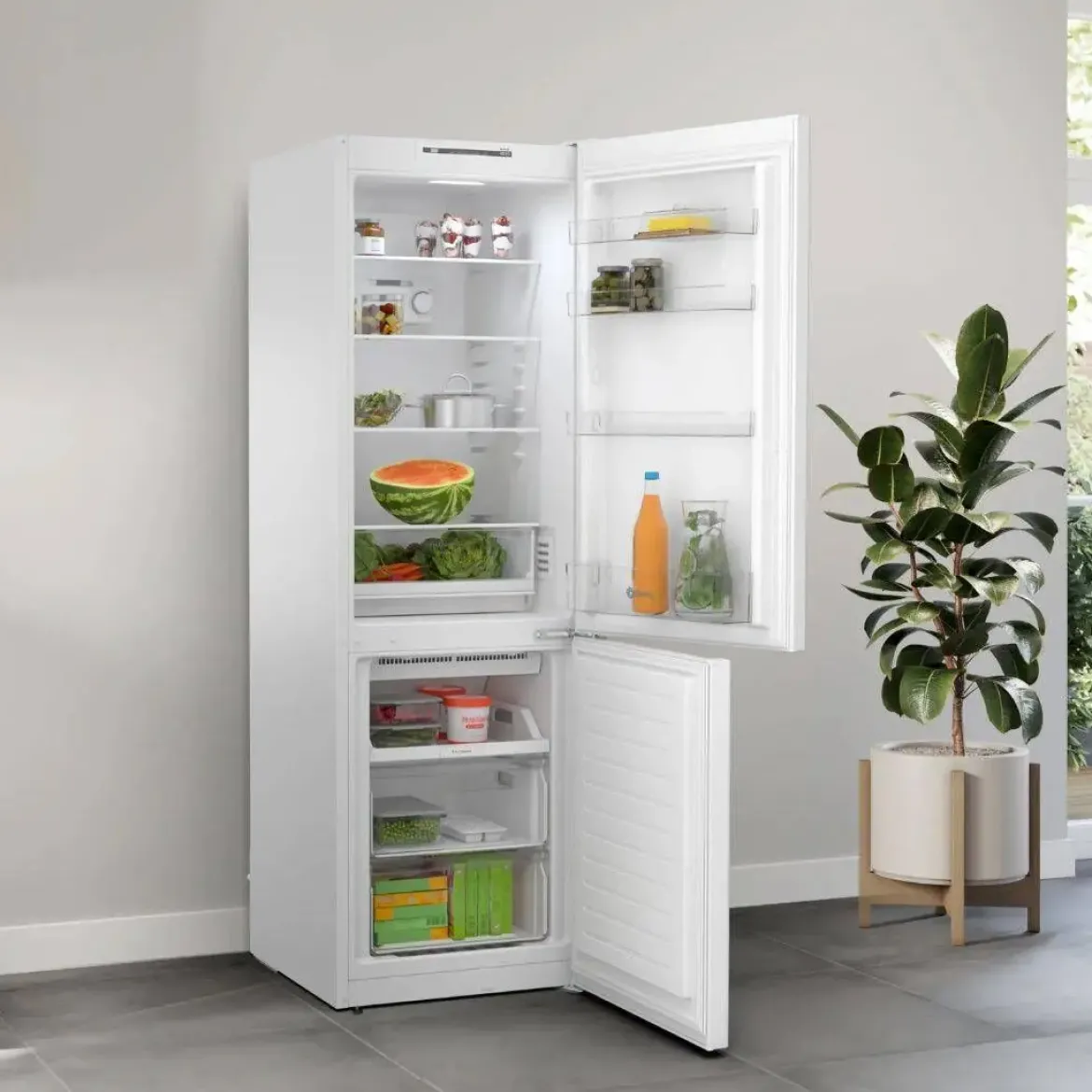 Frigorífico Combi 186 cm No Frost Inverter BALAY 3KFE551WI