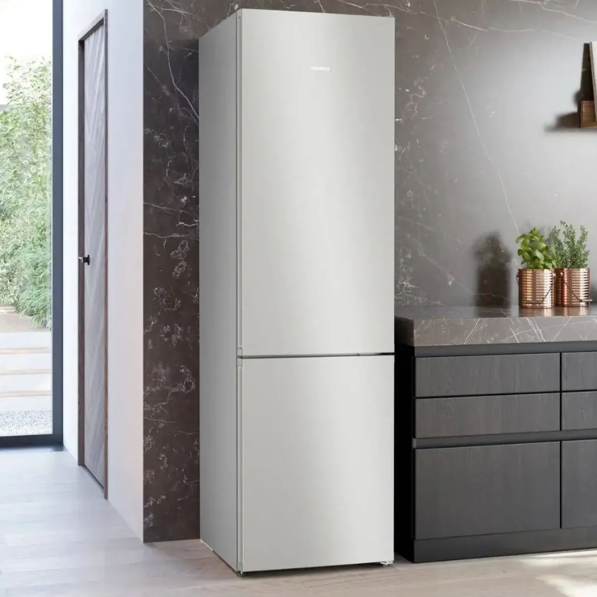 Frigorífico Combi SIEMENS NoFrost Inox Clase D 203 cm KG39NVIDG