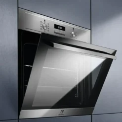 Horno ELECTROLUX multifunción 65 Litros EOF3H50BX