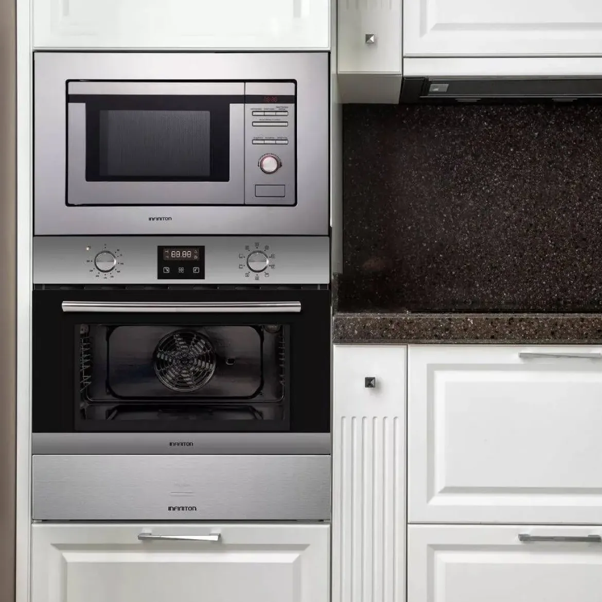 Horno Multifunción INFINITON 45L 2800W Inox Clase A 40TAX1