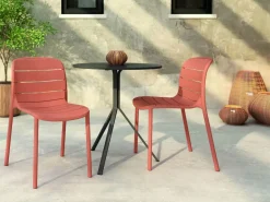 Juego de 4 sillas apilables de polipropileno para Exteriores TULUM