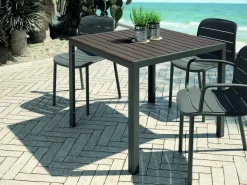Mesa de terraza de Metal y Lamas de WPC MAREA 120 cm