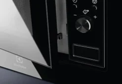 Microondas Electrolux 17L Cristal Negro LMS2173EMK