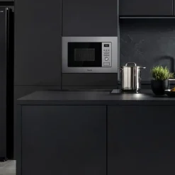 Microondas Hisense Integrable 20L Grill Inox BIM320G41X