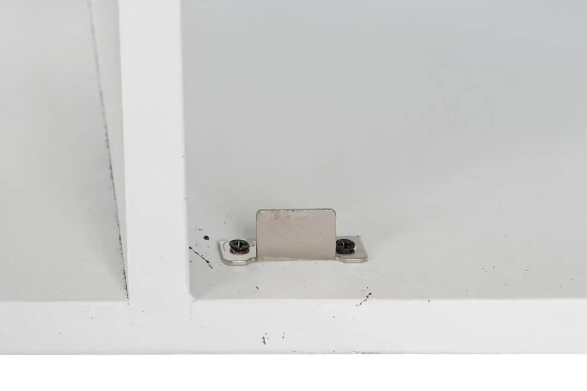 Mueble TV de Madera de Mango Blanco con Patas Metal MB-206320