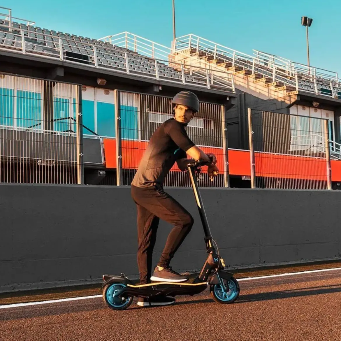 Patinete Eléctrico CECOTEC Bongo Serie S INFINITY 07304