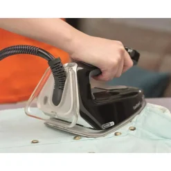 Plancha de Vapor Braun IS5249BK + Centro de Planchado R128809002