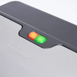 Sandwichera Eléctrica Compacta con Placas Profundas TRISTAR SA3060