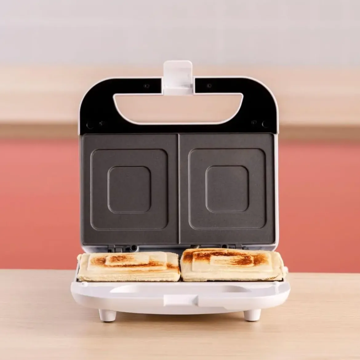Sandwichera SOLAC 2 Cavidades Blanca SD5054