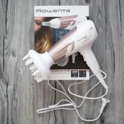 Secador ROWENTA Pelo 2100 W Studio Dry con Difusor Blanco CV5830F0