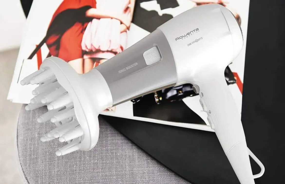 Secador Rowenta 2400W Iónico Booster 6 Velocidades CV5930