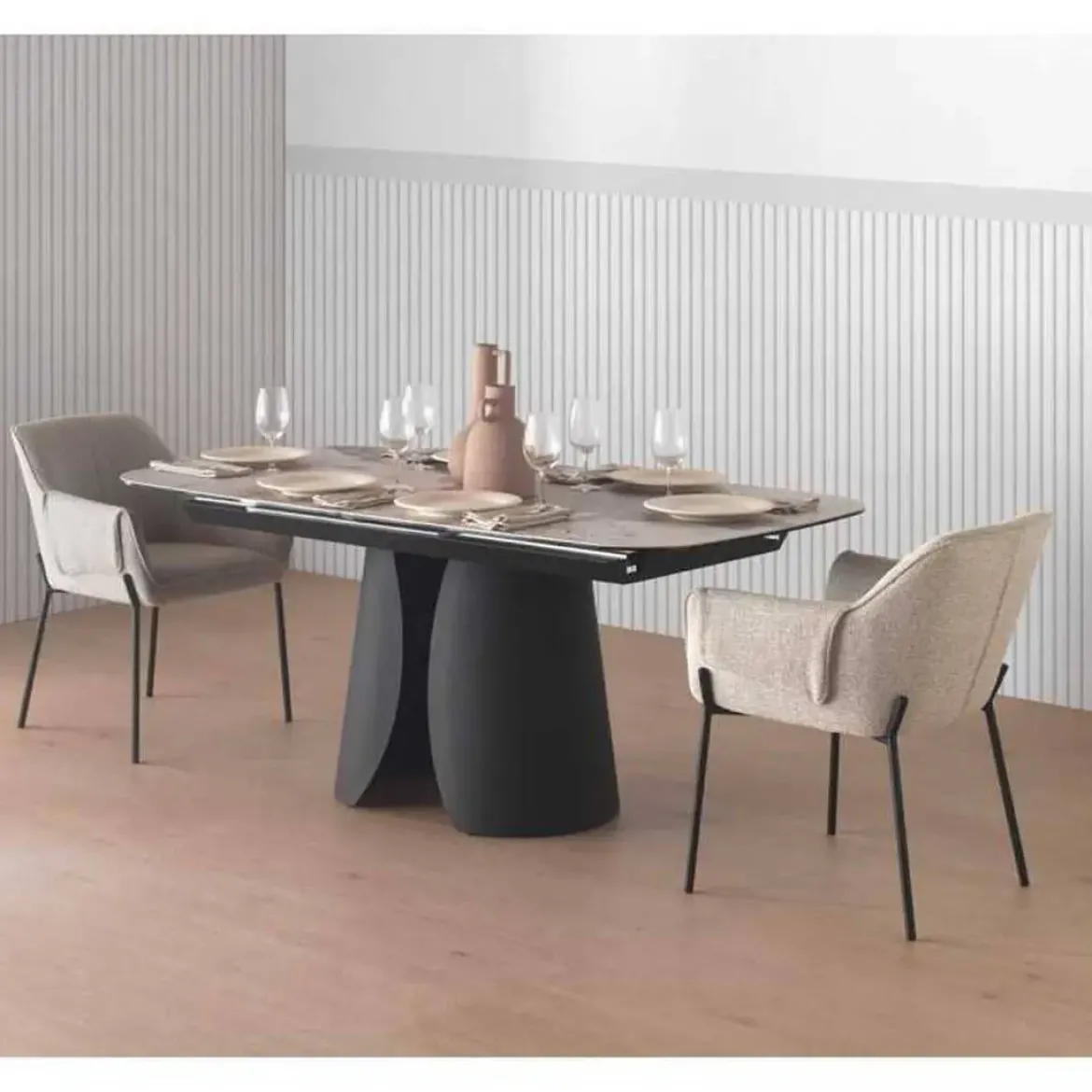 Silla de Comedor con Reposabrazos en Chenilla GABAR