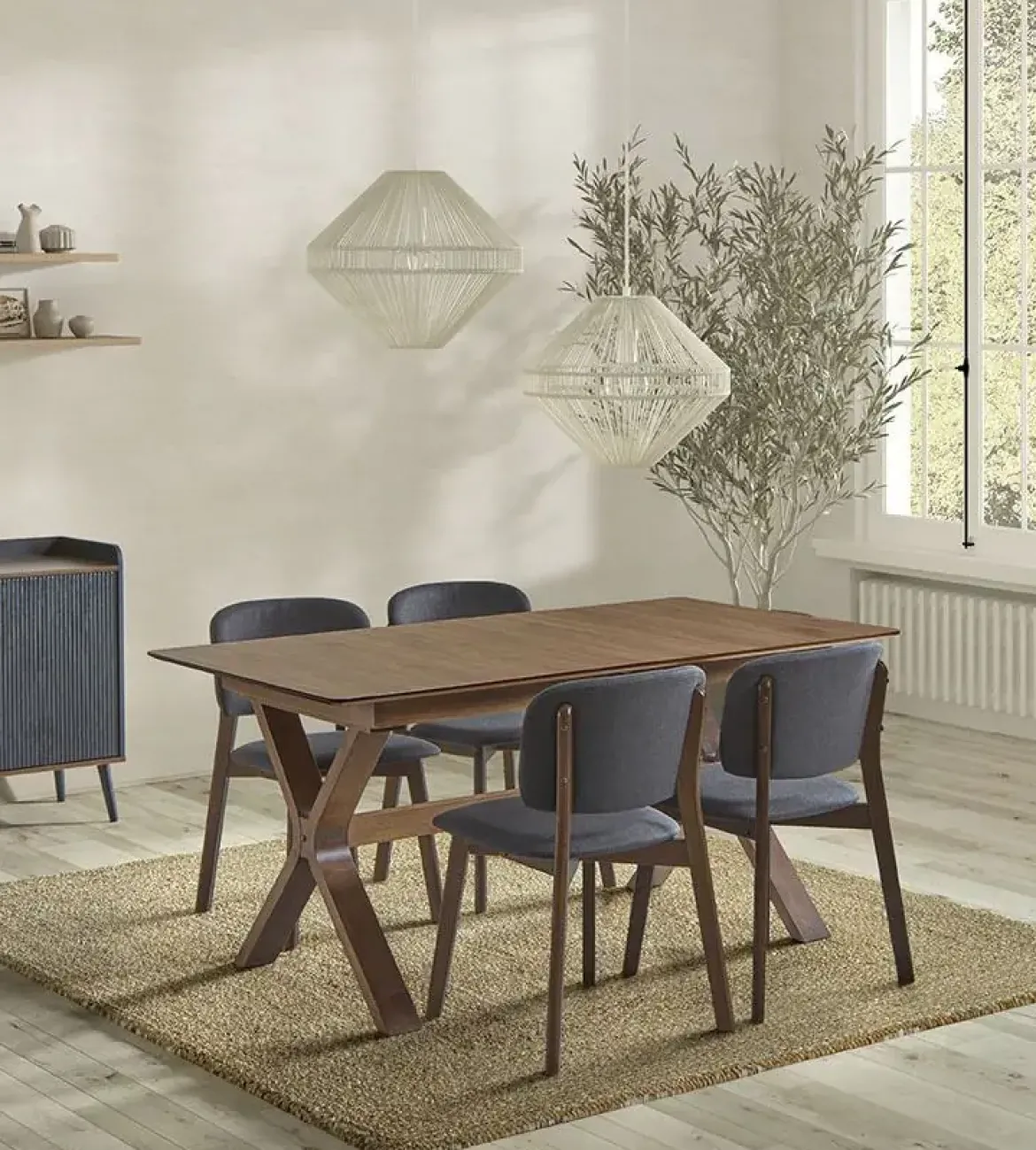 Silla de Comedor Tapizada en Madera Nogal DC-901