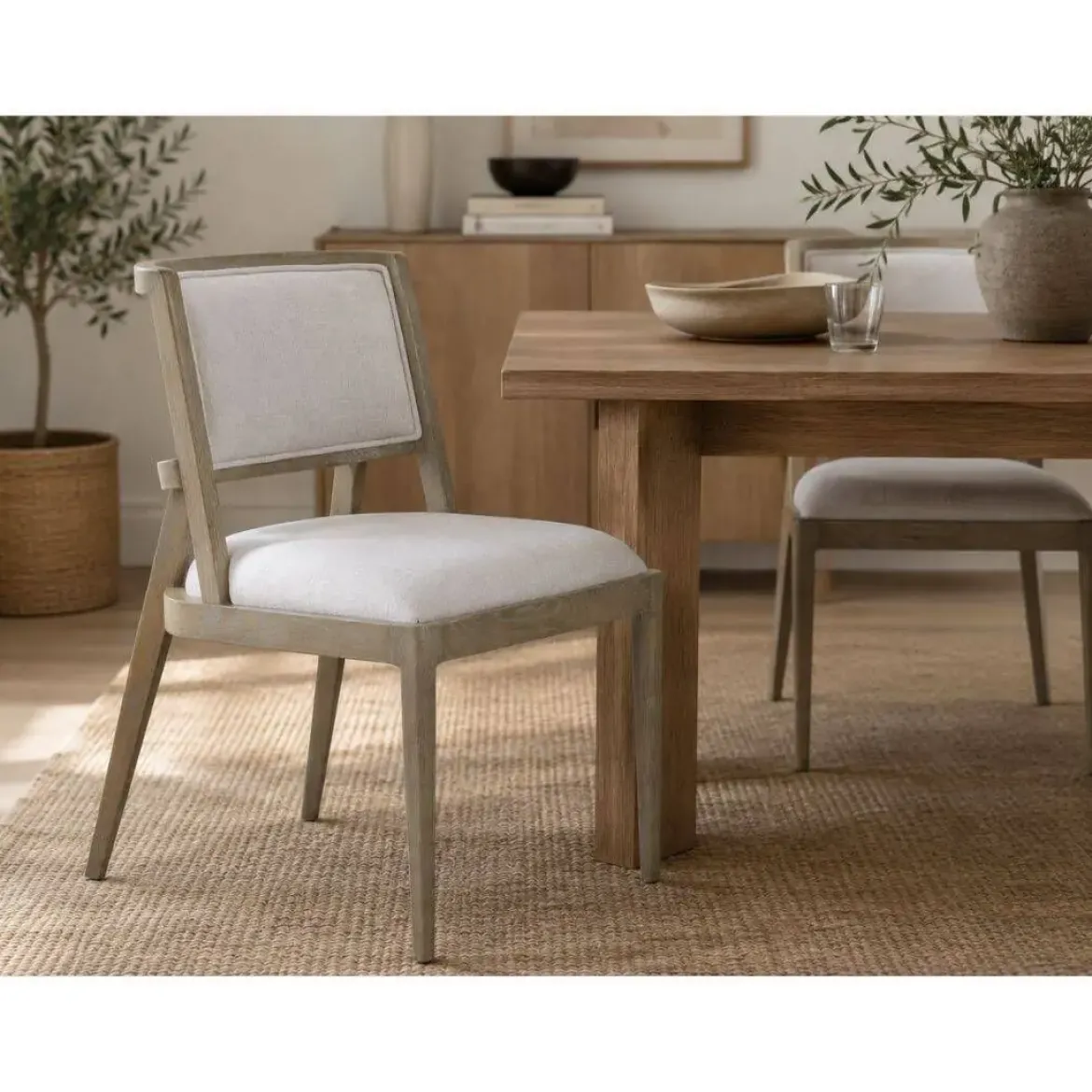 Silla de Comedor Tapizada en Poliéster y Fresno MB-225980