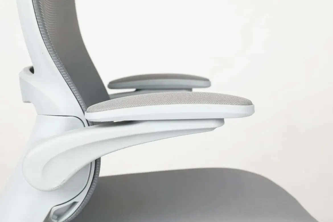 Silla de Oficina Ergonómica Gris con Malla TAYLOR 1054-H