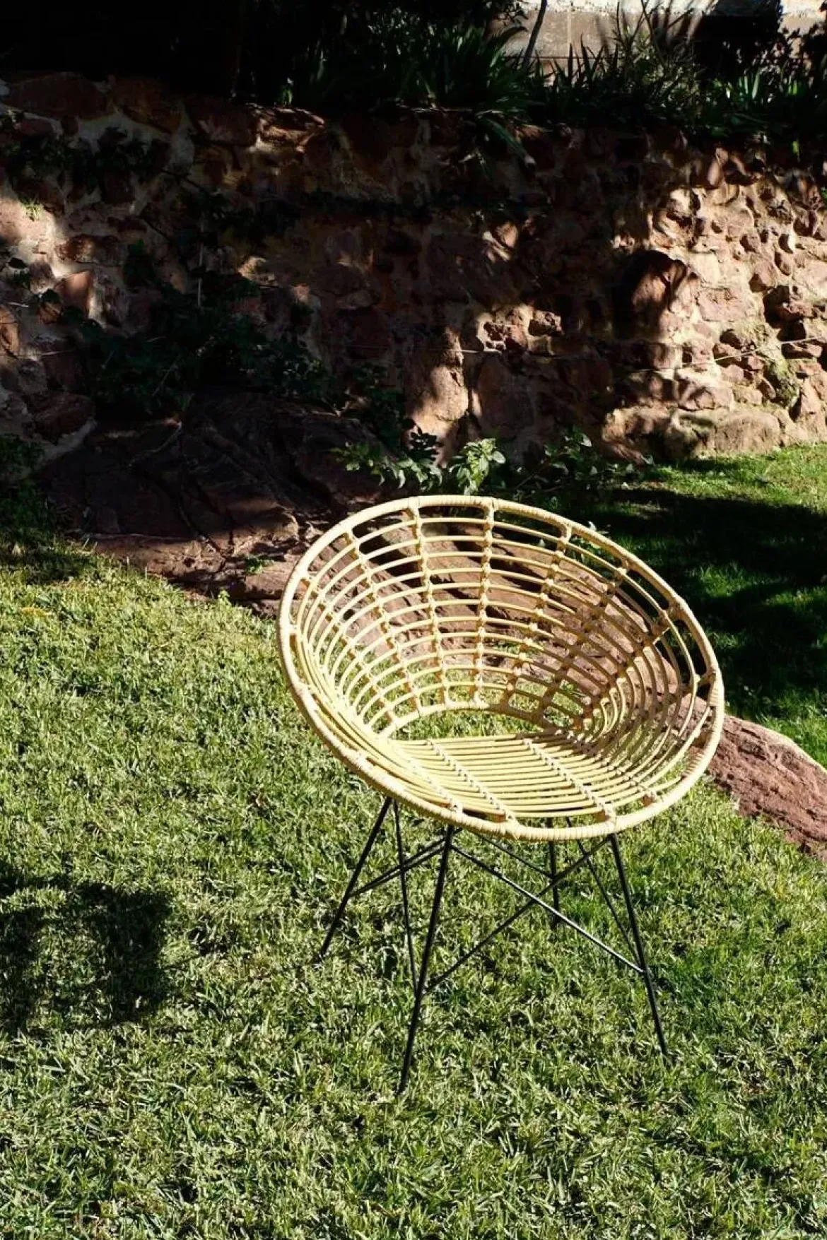 Silla de Ratán Sintético en Color Natural MB-166561