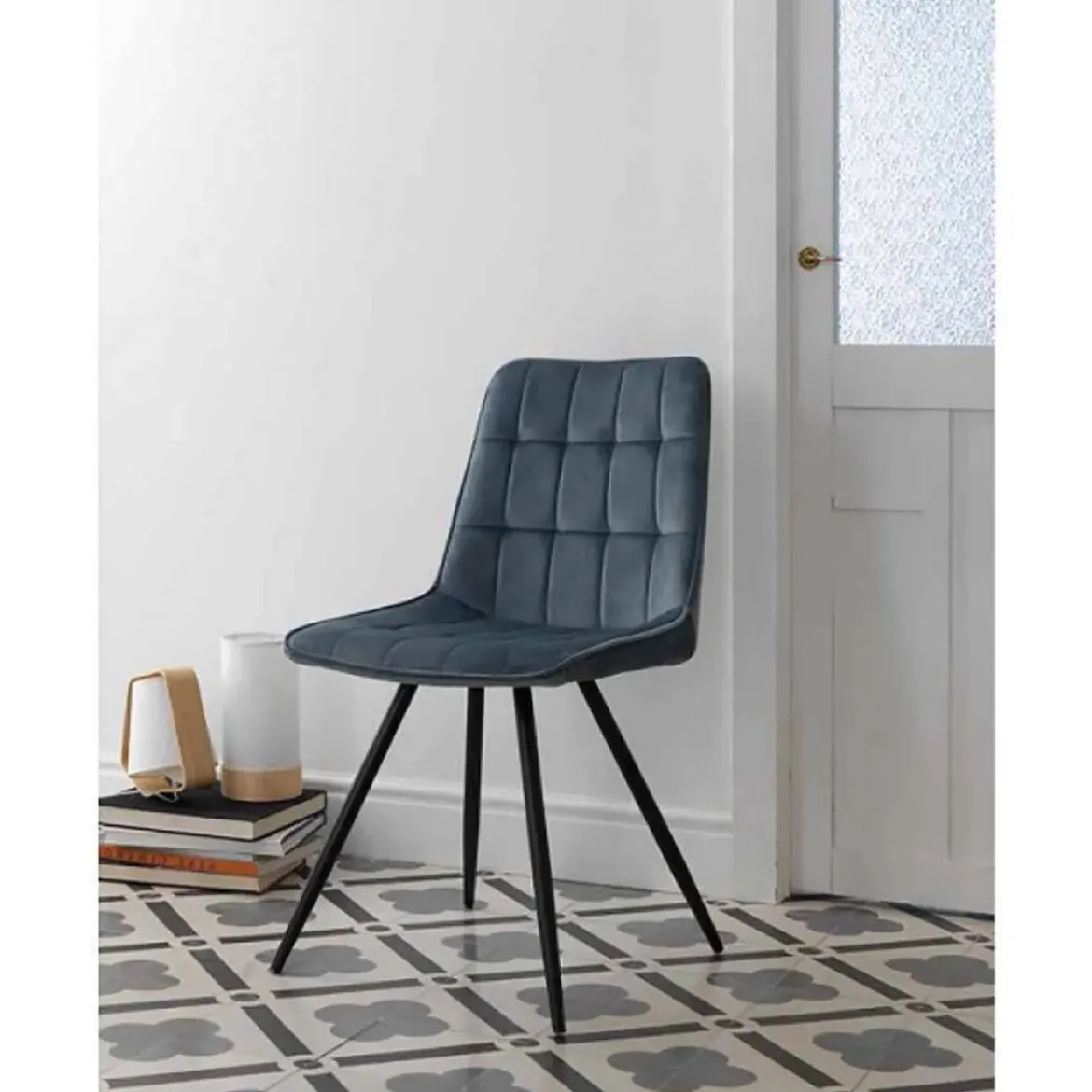 Silla tapizada en terciopelo GABAR VIVE modelo 838