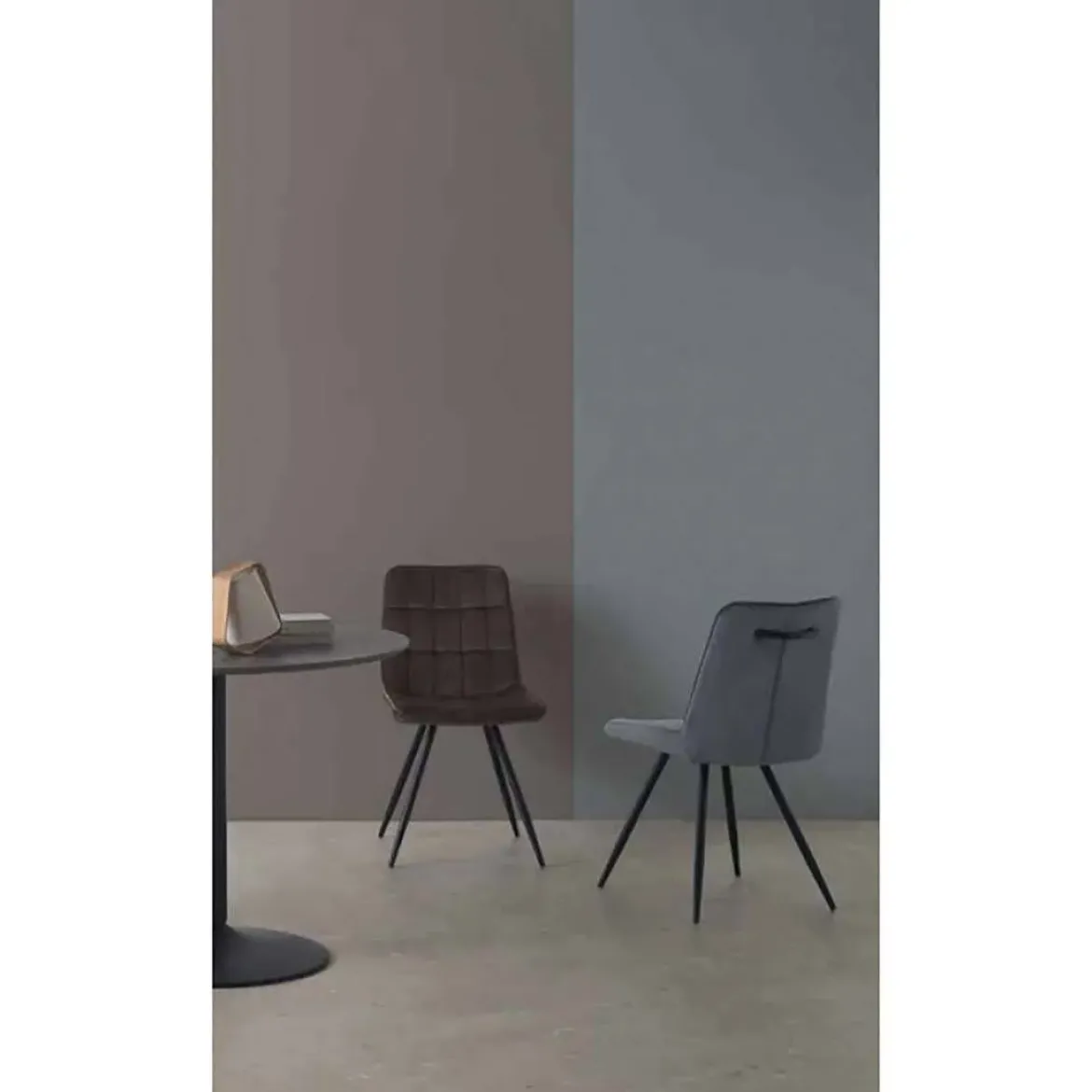 Silla tapizada en terciopelo GABAR VIVE modelo 838
