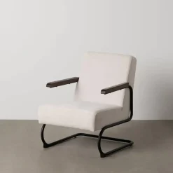 Sillón Beige con Patas de Hierro Negro y Asiento Acolchado 613466
