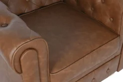 Sillón Chesterfield Estructura Tapizada en Simil Piel Marrón MB-210591