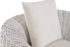 Sillón de Jardín en Ratán Blanco Decapé con Cojín MB-224101