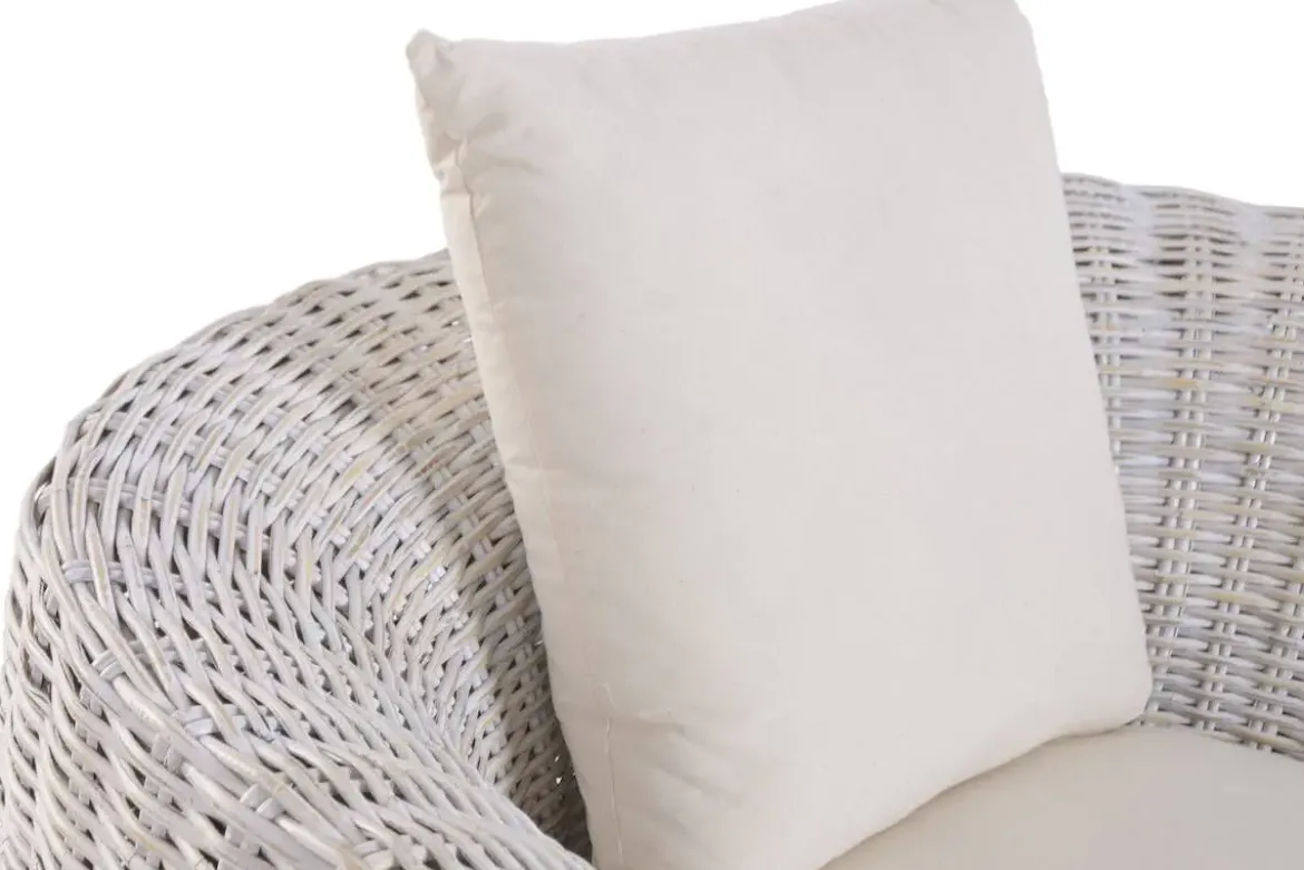 Sillón de Jardín en Ratán Blanco Decapé con Cojín MB-224101