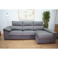 Sofá con Chaise Longue derecha con arcón y 2 puff modelo ARIEL