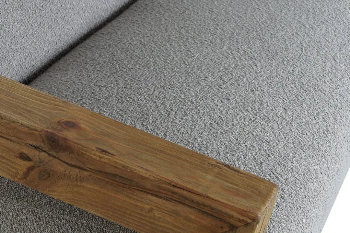 Sofá en Madera Reciclada Tapizado en Poliéster MB-207606