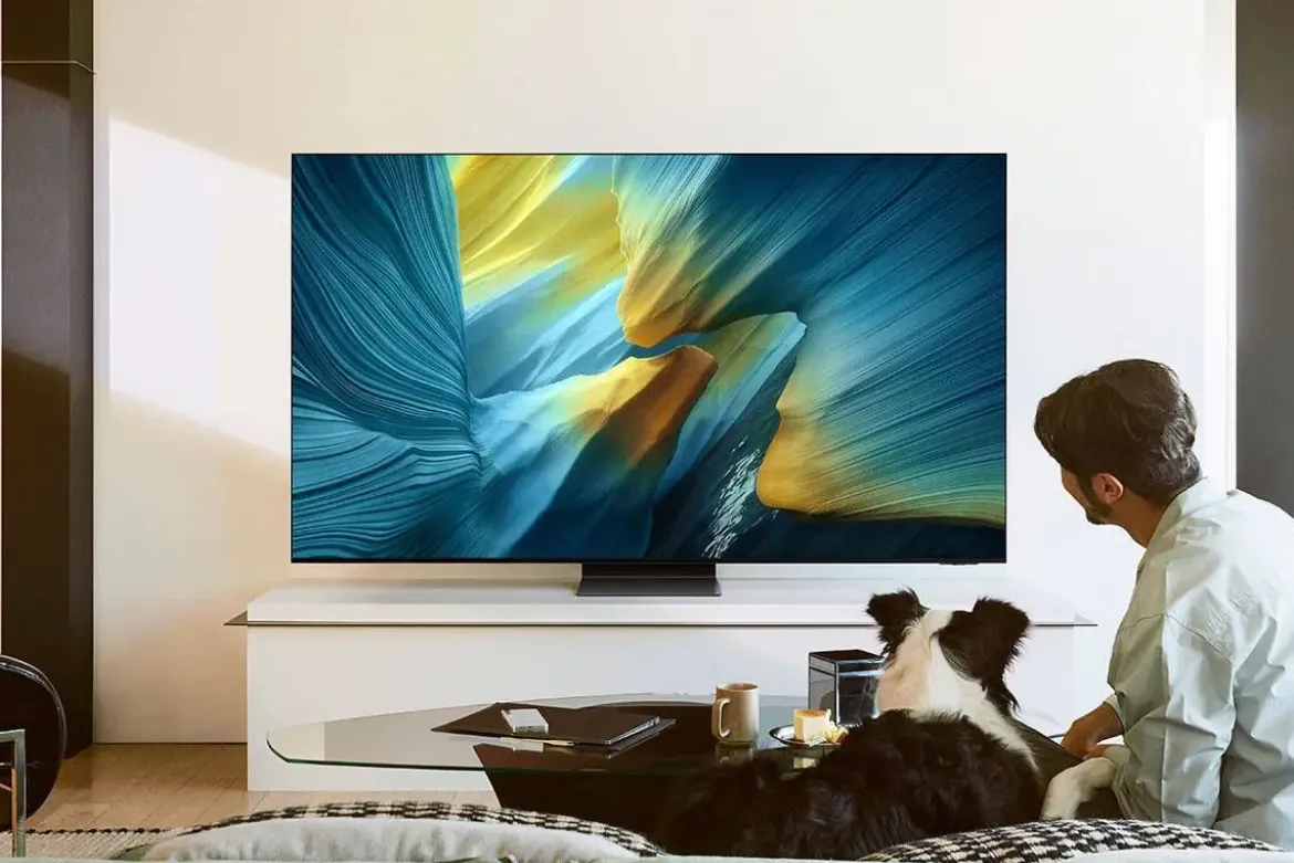 Televisor 83" SAMSUNG TQ83S95FAE OLED 4K con IA y Glare Free S95F